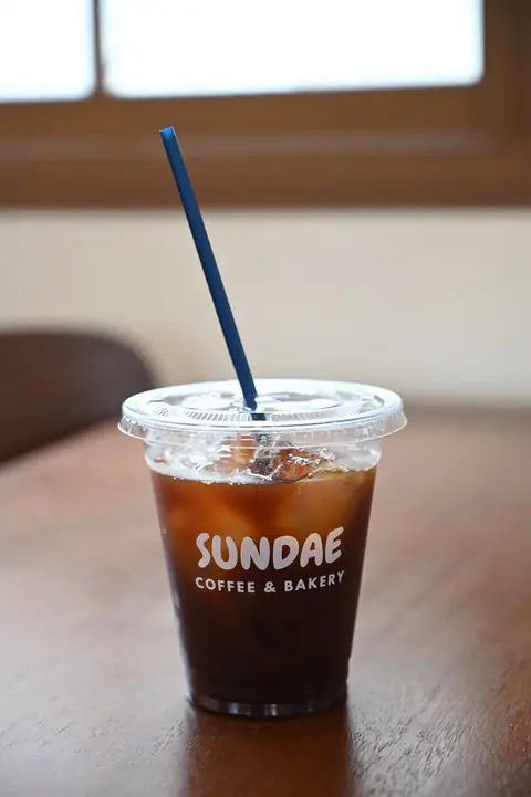 อเมริกาโน่เย็น Iced Americano Sundae Coffee & Bakery